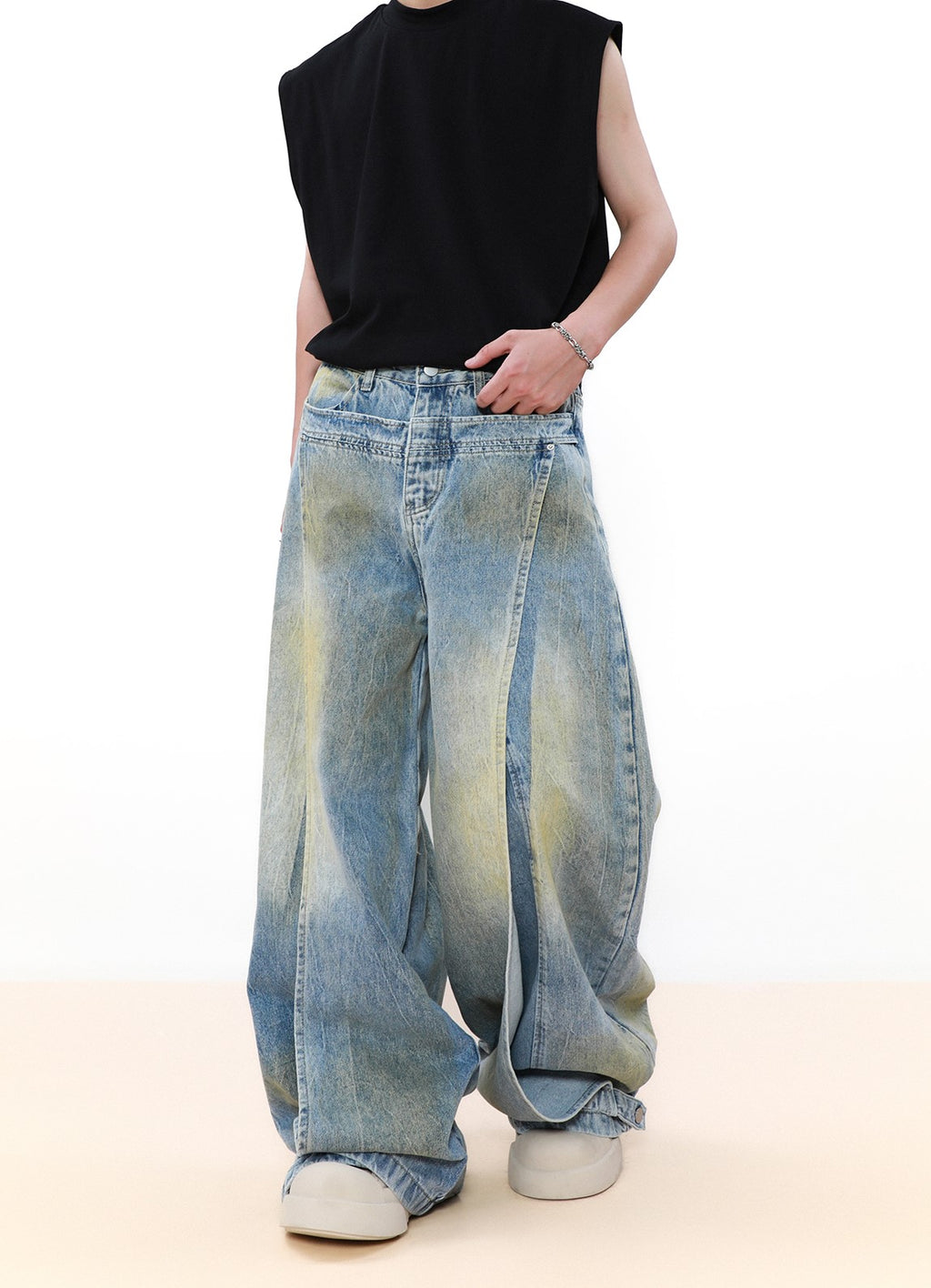 DISTRESSED EDGE DENIM PANTS
