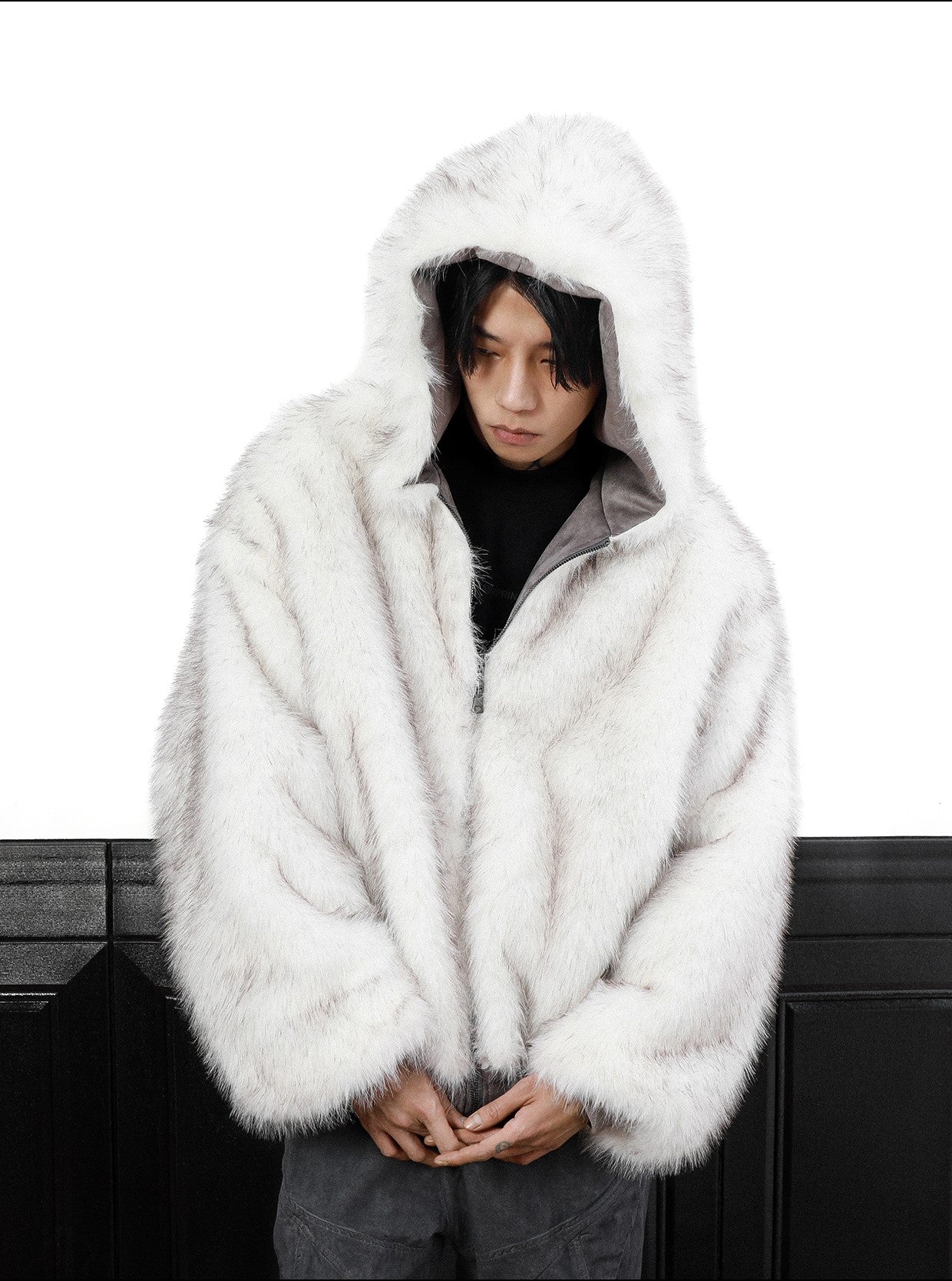 MAVERICK REVERSIBLE FARHOODED OUTER
