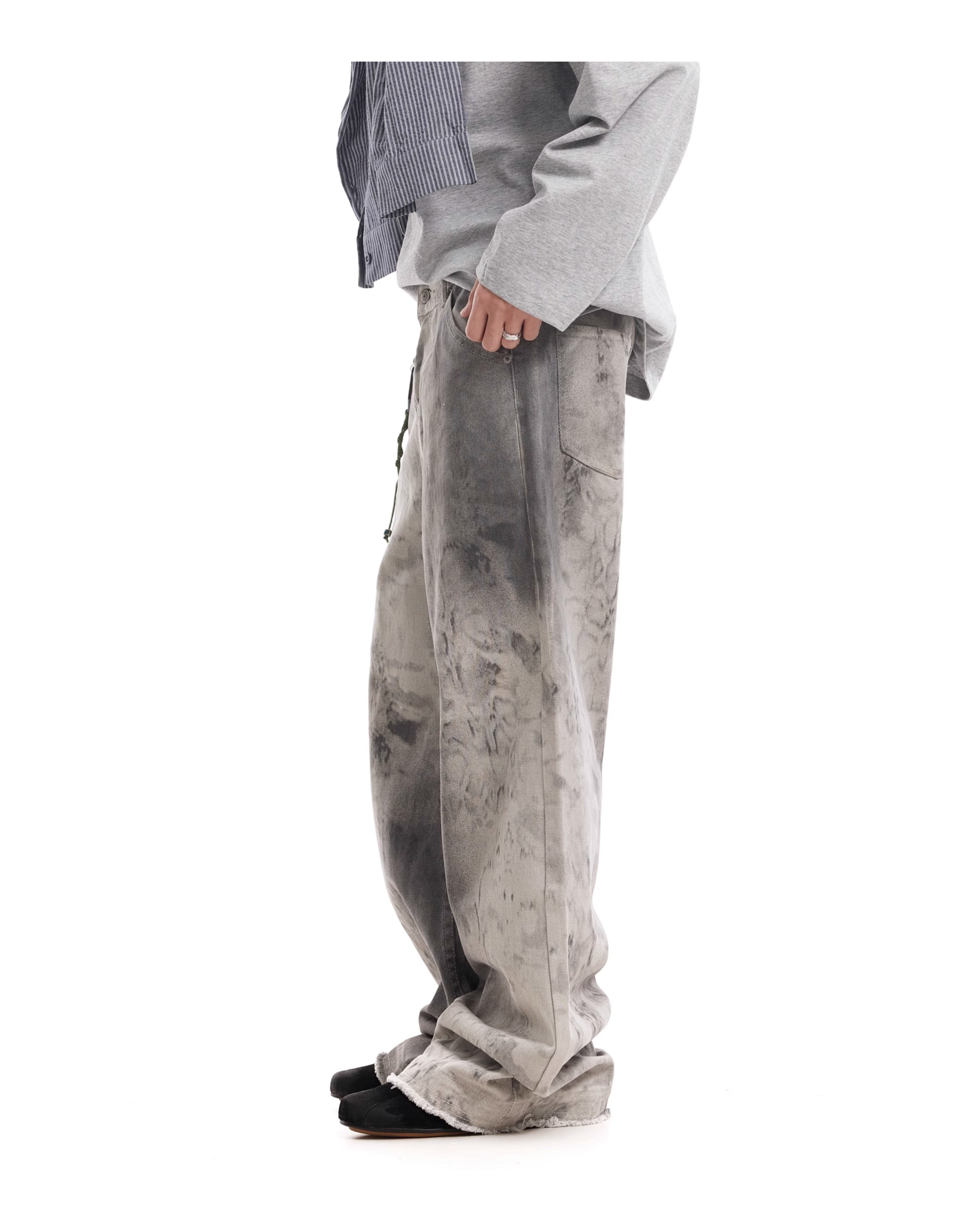 WASHED DISTRESSED BOOTCUT PANTS