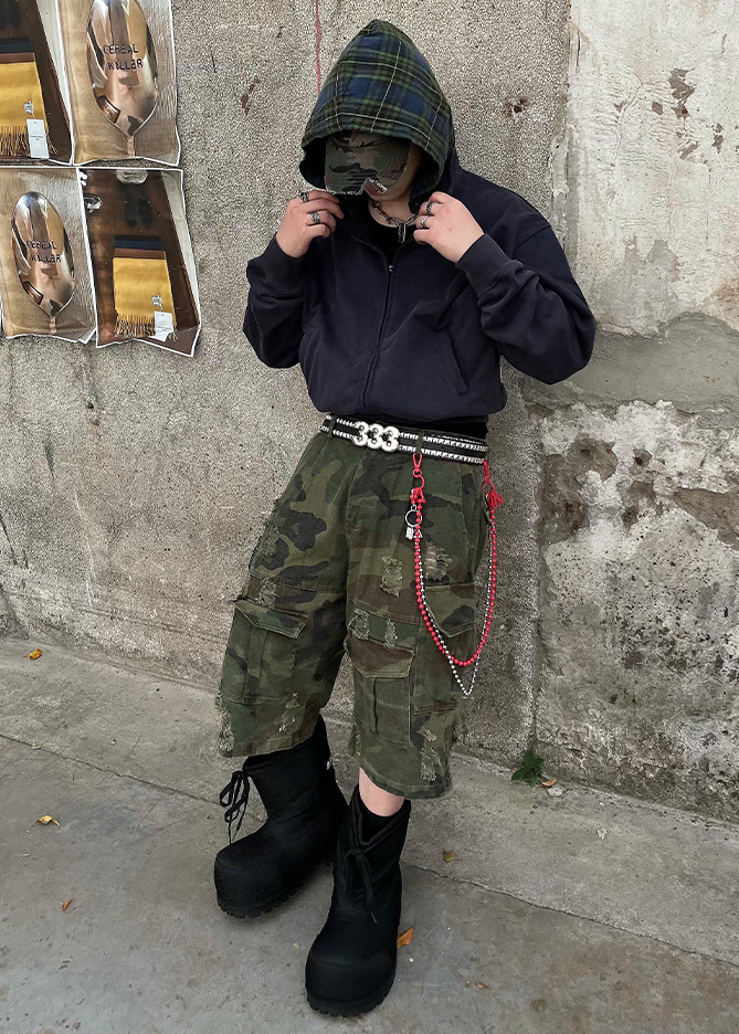 CAMO CARGO SHORTS
