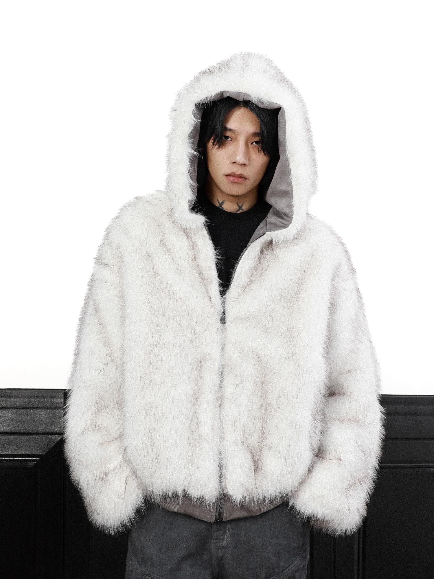 MAVERICK REVERSIBLE FARHOODED OUTER