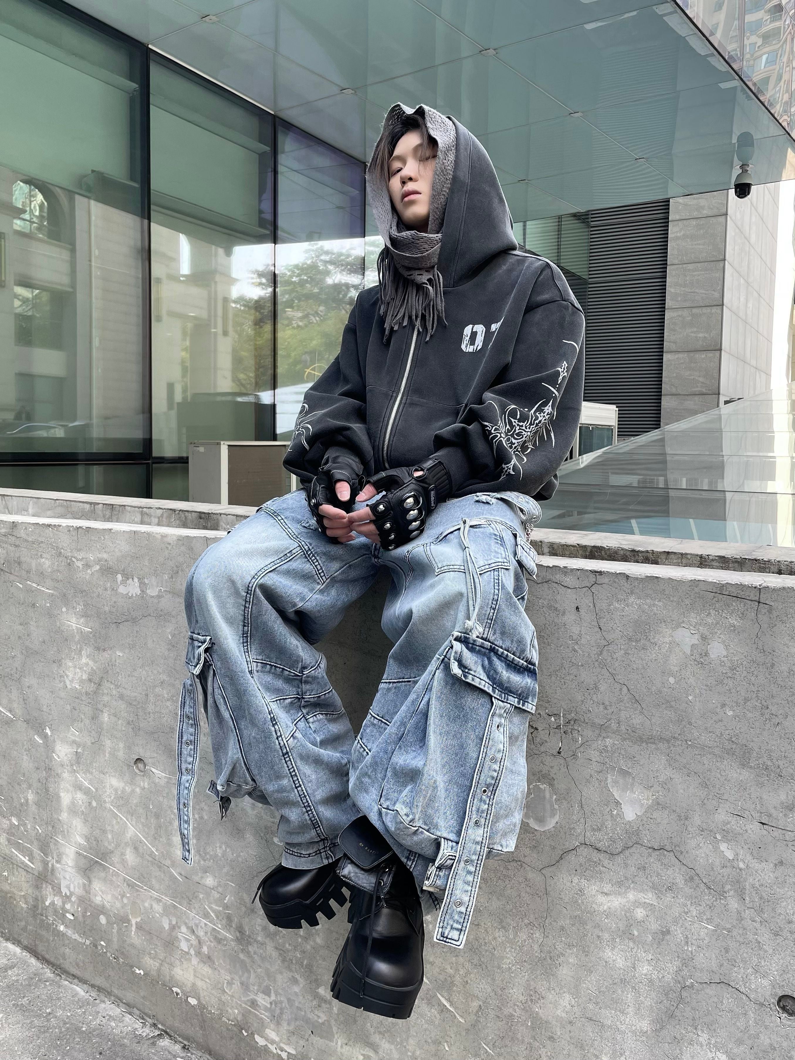 MODERN PRINTED HOODIE