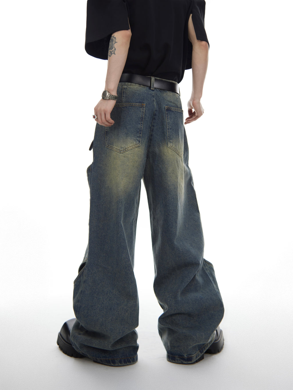 DULL WASH CROSS INFINITY DESIGN DENIM PANTS