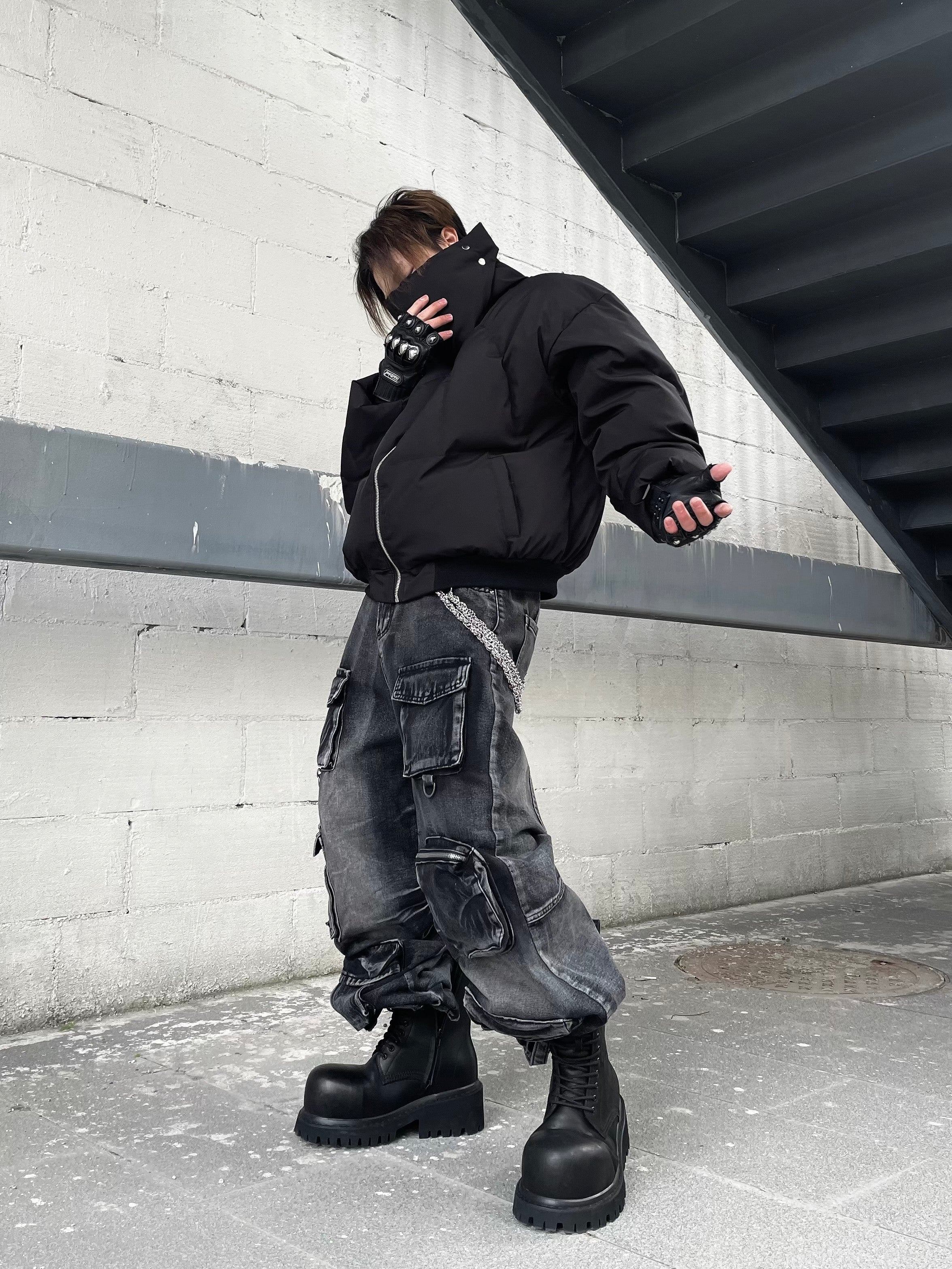 TECH UTILITY CARGO DENIM PANTS