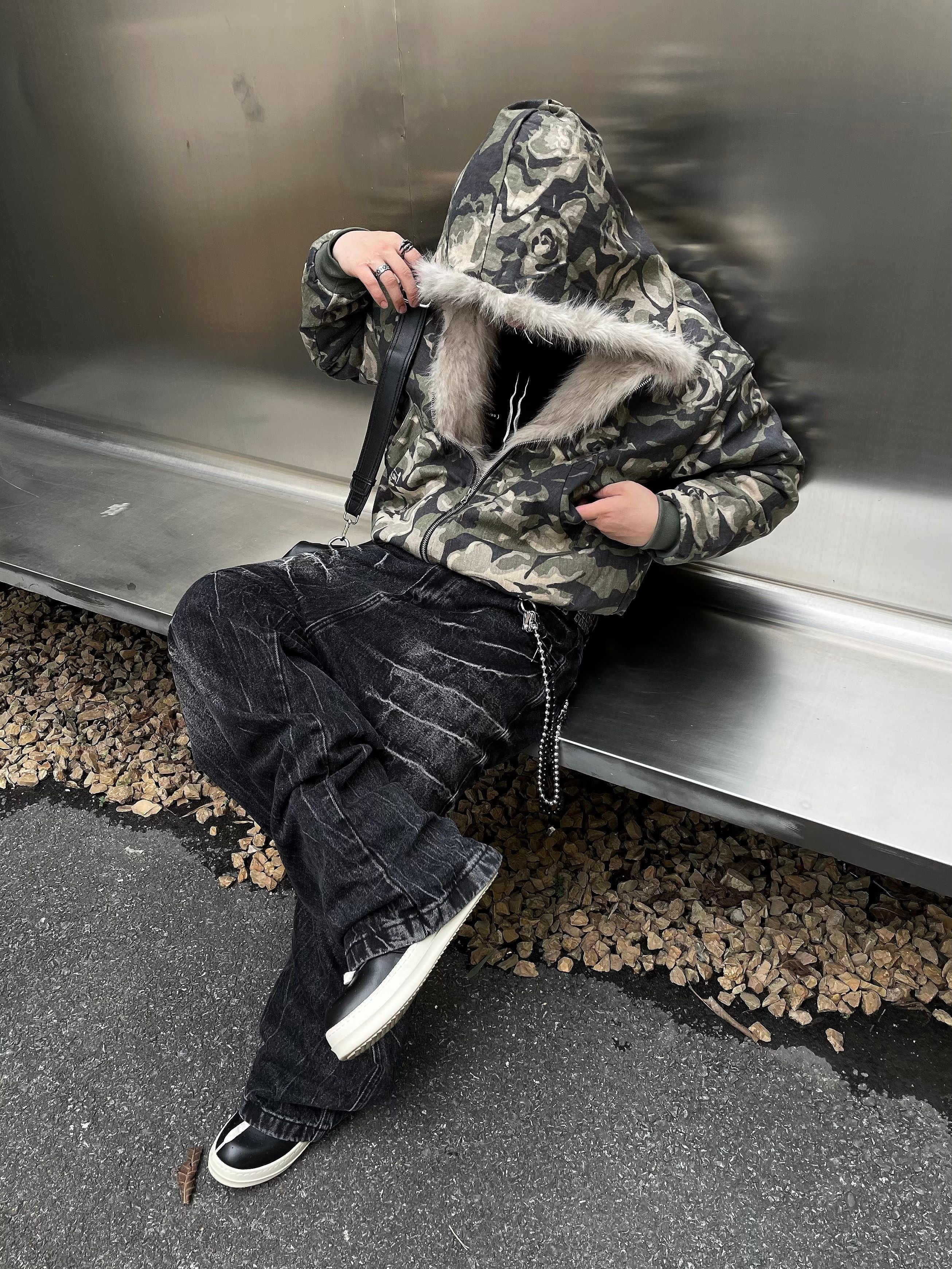 CAMO HOOD PUFFER JACKET