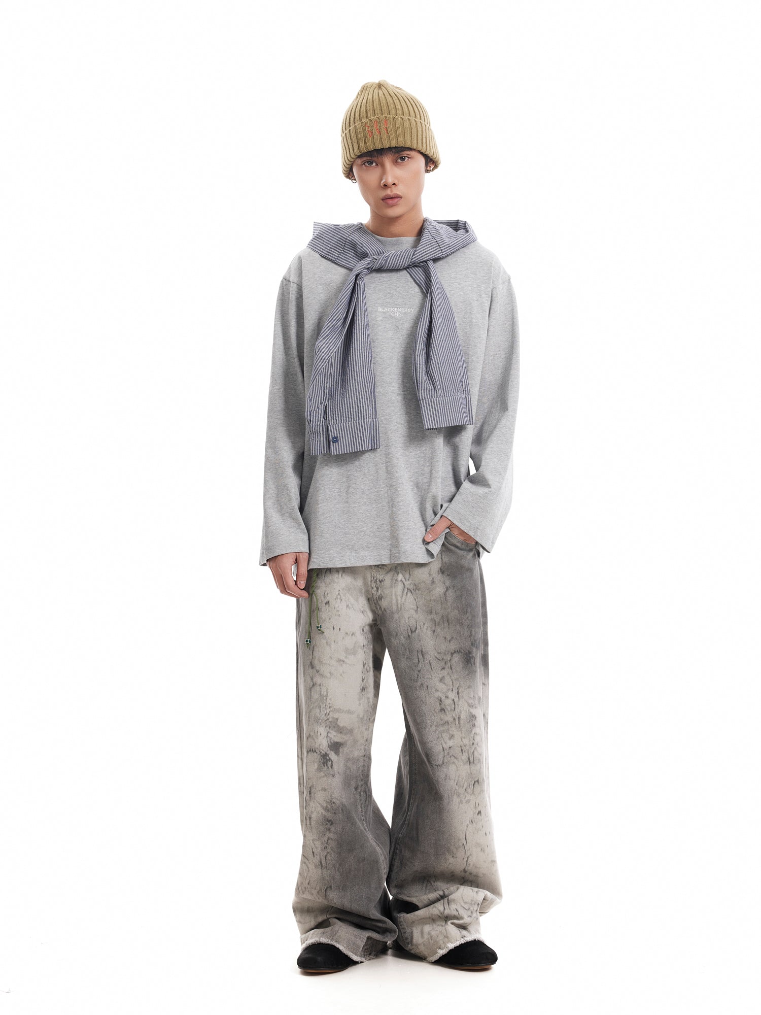 WASHED DISTRESSED BOOTCUT PANTS