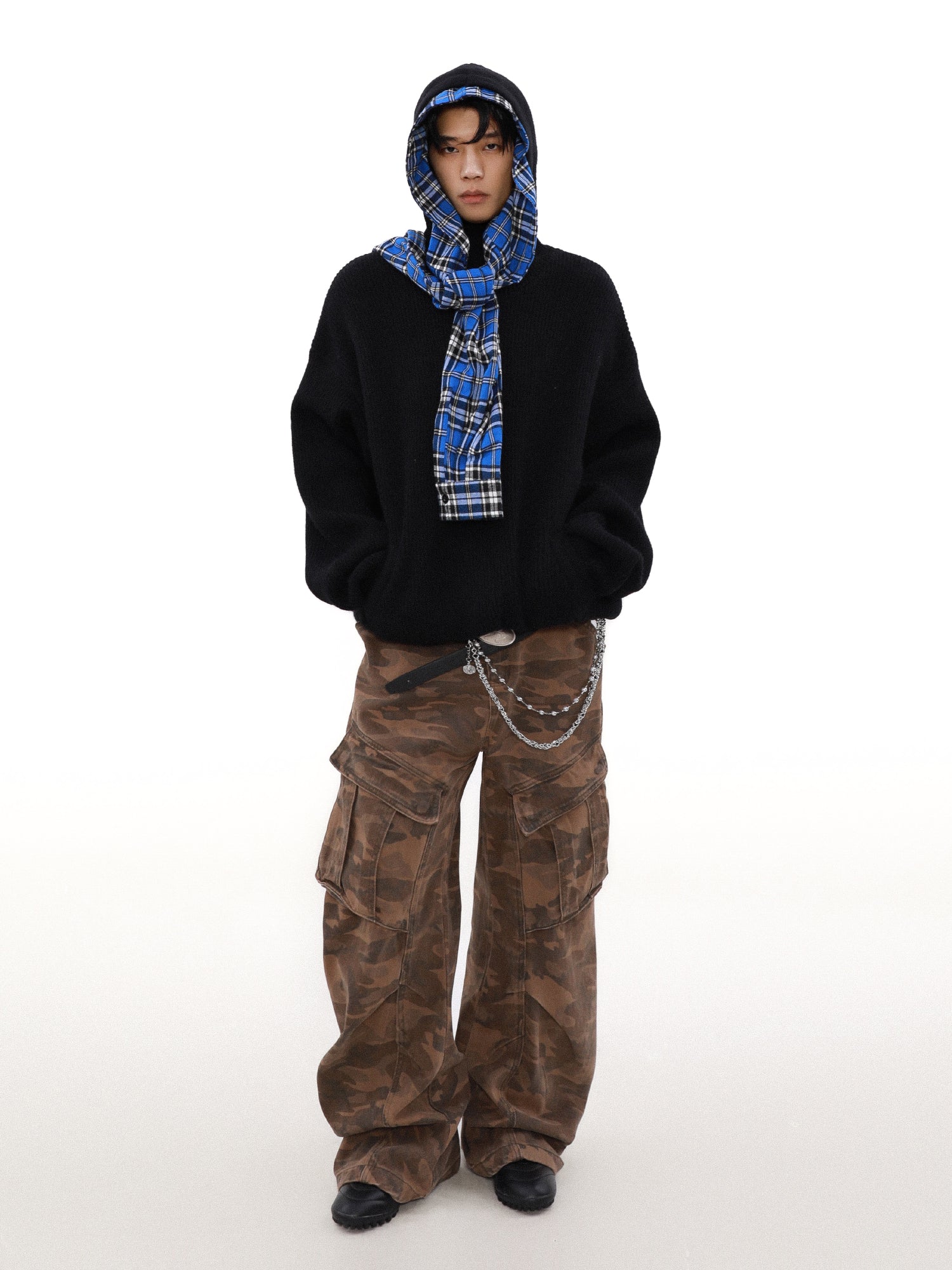 NOMAD DRAPE KNIT HOODIE